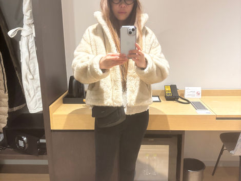 My fans love my Beige fur coat ,loose sweaters and tights in Winter 2025 Vocation in Seoul