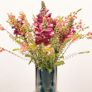 bild_artofflowers_deko_himbeerfarben.jpeg