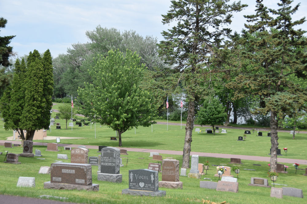 Lakeside Cemetery Fairmont Minnesota actuary