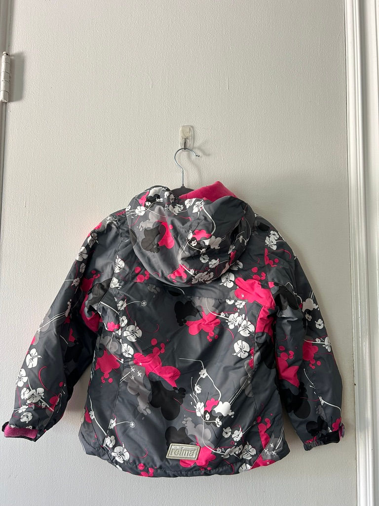 Thumbnail: Reima Girls Grey Floral Snow Jacket 4T