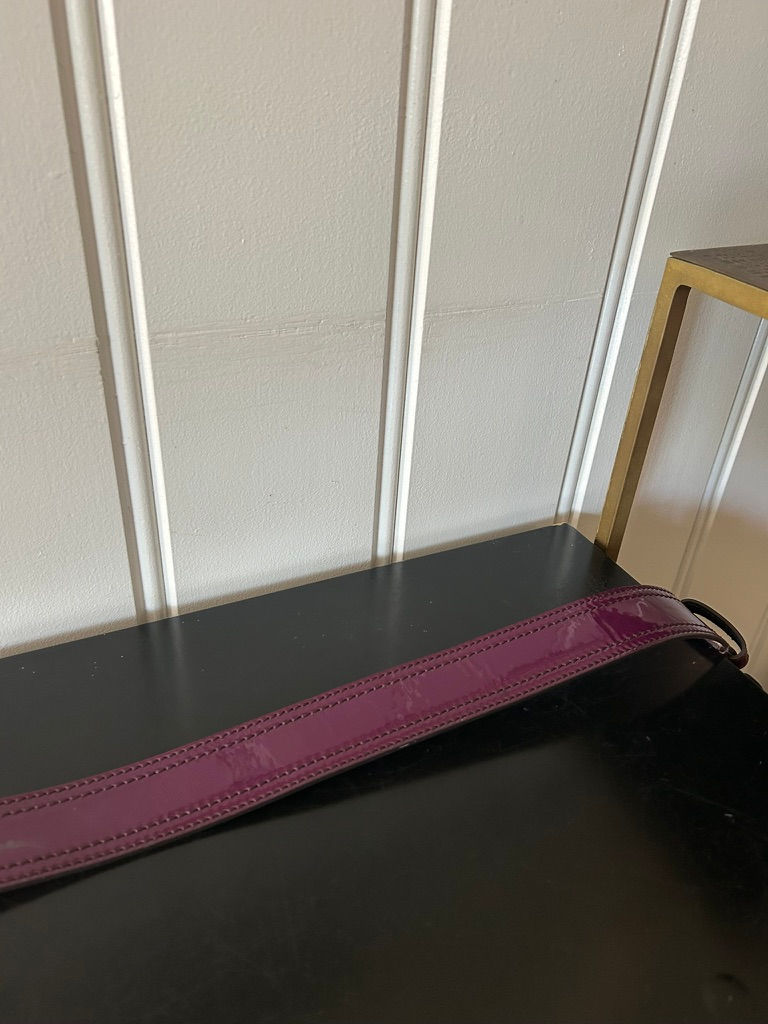 Thumbnail: Fendi Magenta Leather Belt