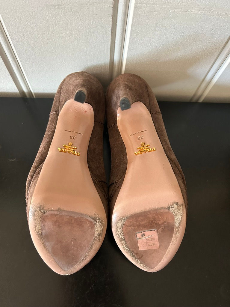 Thumbnail: Prada Brown Suede Mary Jane Pumps