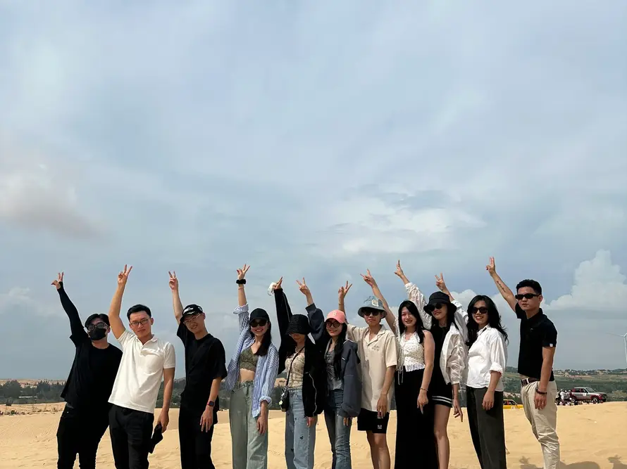 company-trip-02