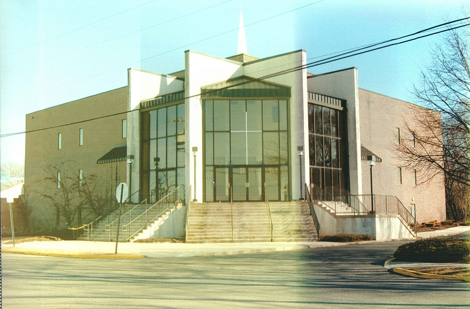 TL Hutton Funeral Services, 869 Beverly Road Burlington NJ, Home