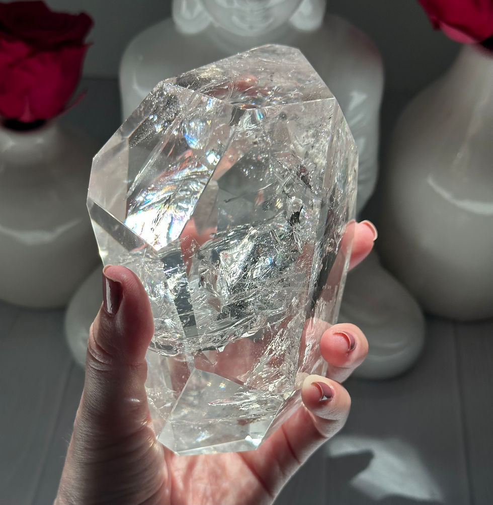 Thumbnail: 5.7” 1.28kg Faceted Free Form Lemurian Quartz with and Rainbow -  Brazil