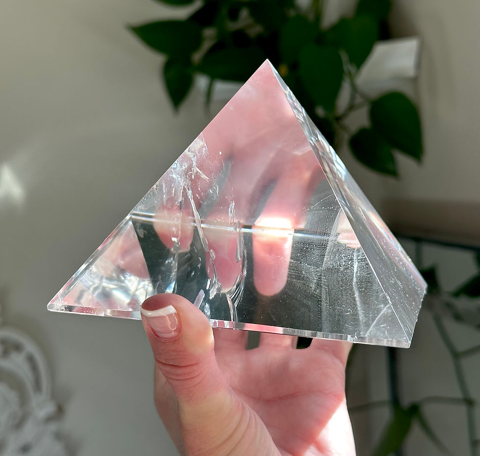 Thumbnail: 4.8” 1.16kg Lemurian Quartz Pyramid with Amazing Clarity - Brazil 