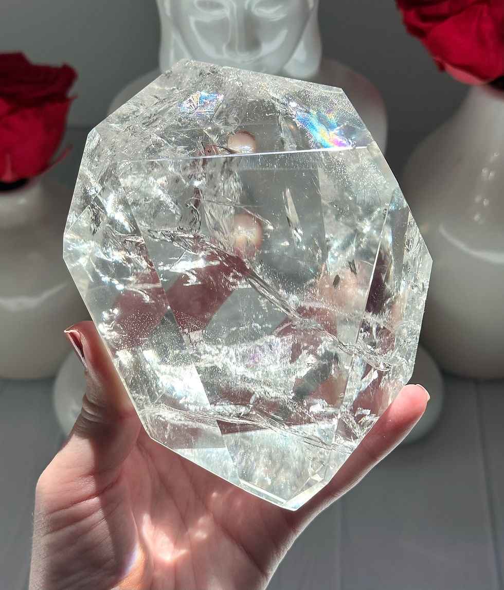 Thumbnail: 5.7” 1.28kg Faceted Free Form Lemurian Quartz with and Rainbow -  Brazil