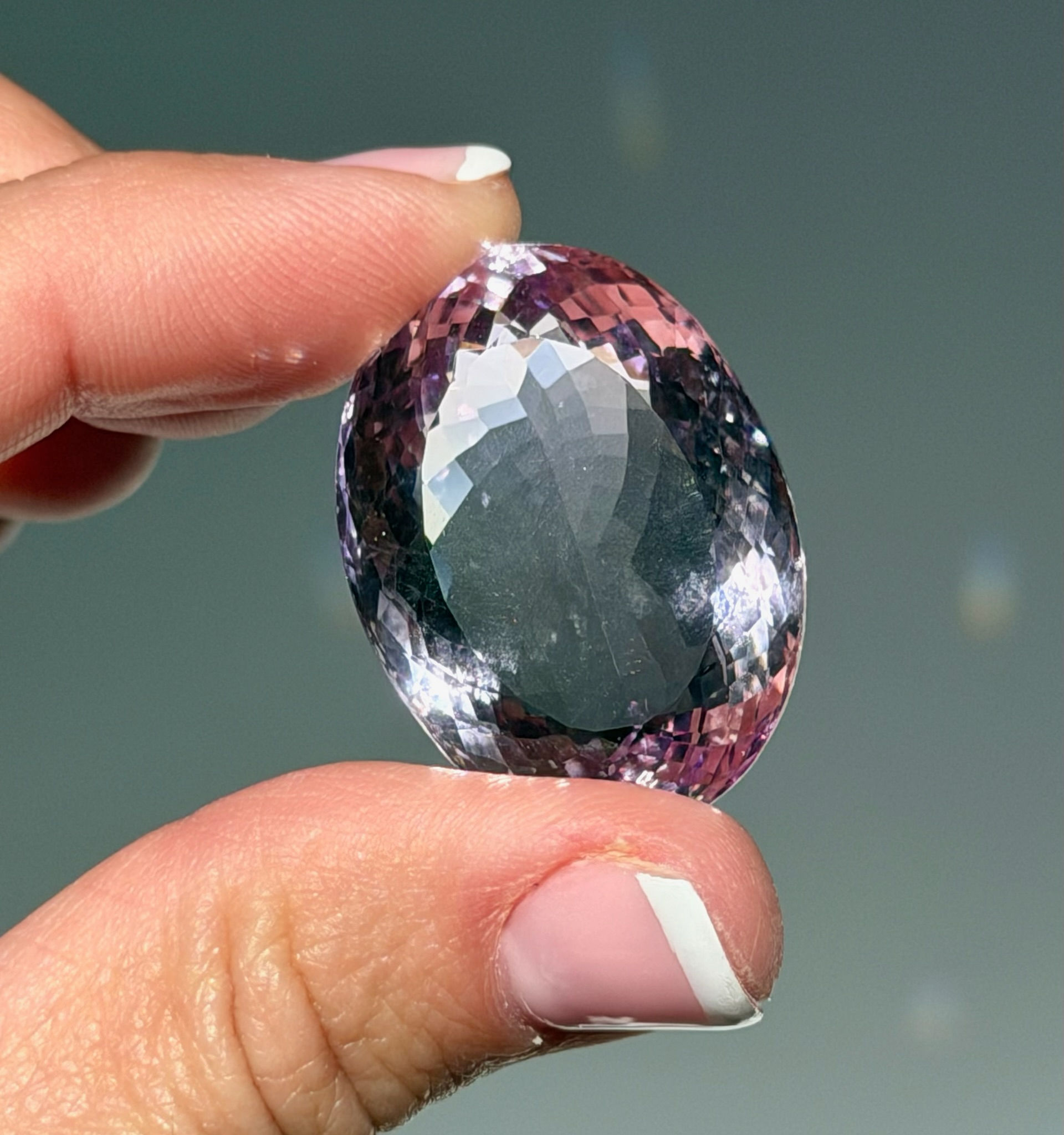 1.2” 58.5ct  Faceted Light Amethyst Gem Stone - India