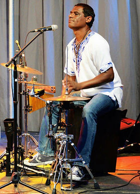 Edgard Vente percussionist.jpg