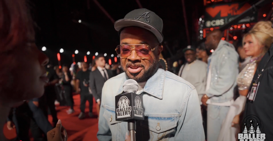 MTV VMA'S RED CARPET