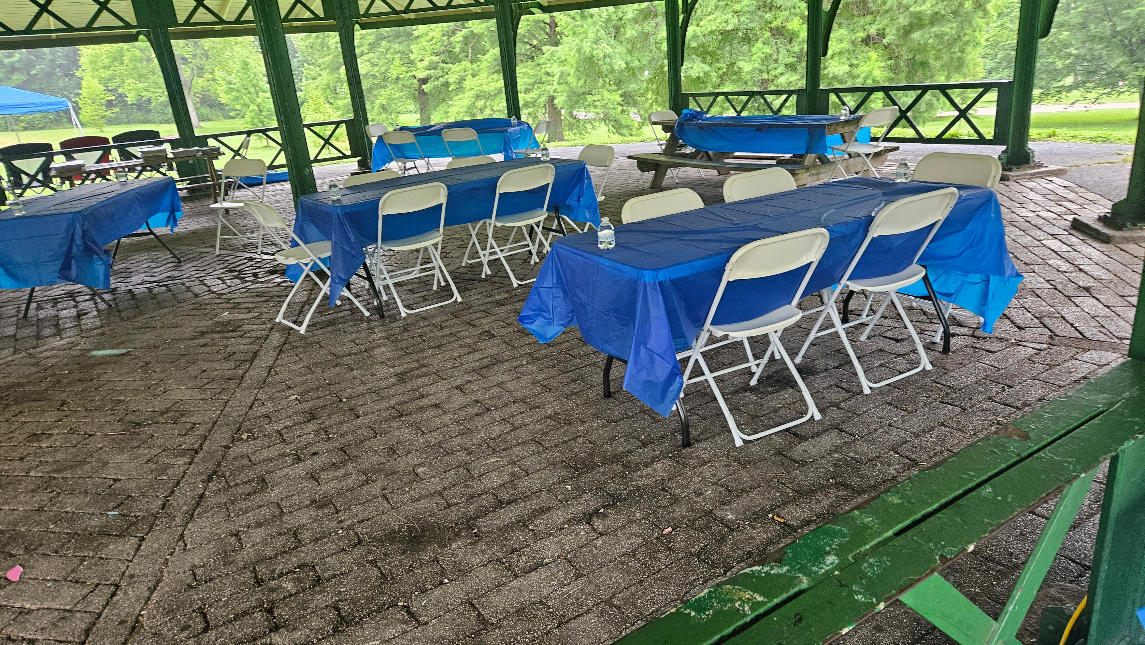 Basic white folding chairs