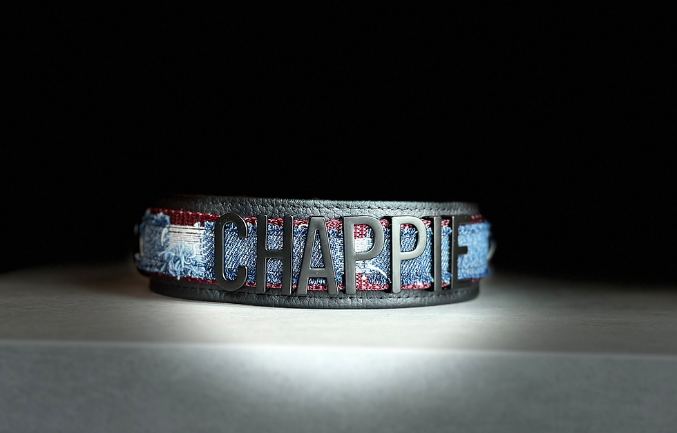 Thumbnail: DARK RIPPED DENIM  COLLAR