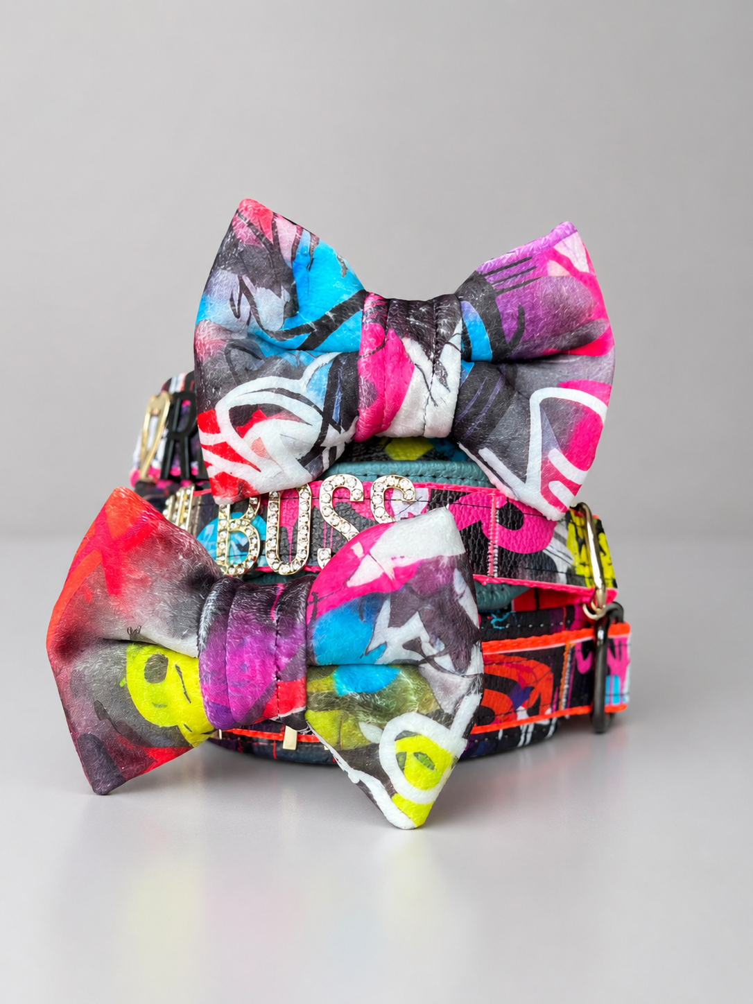 GRAFFITI BOWTIE
