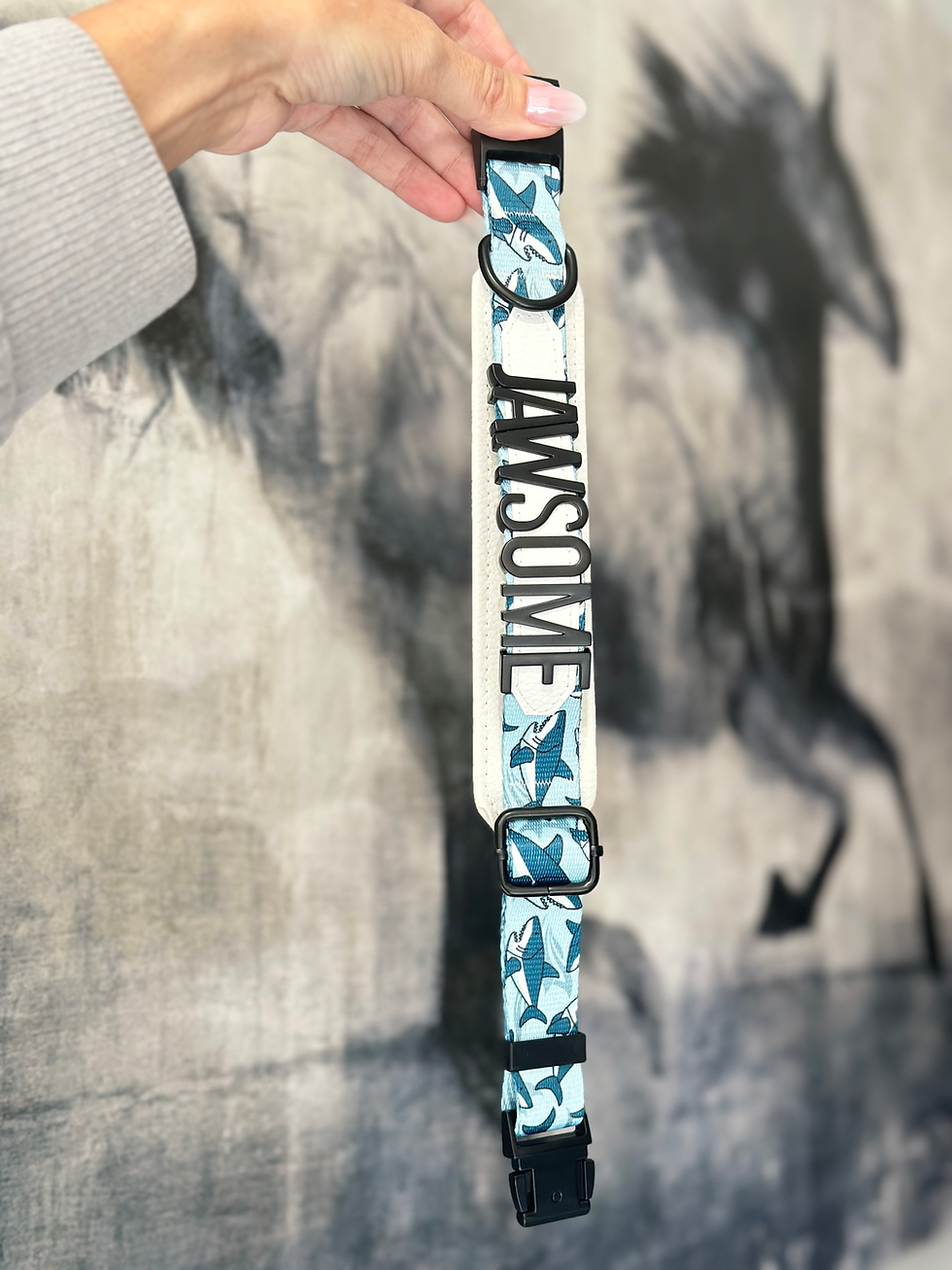 Thumbnail: SHARK COLLAR