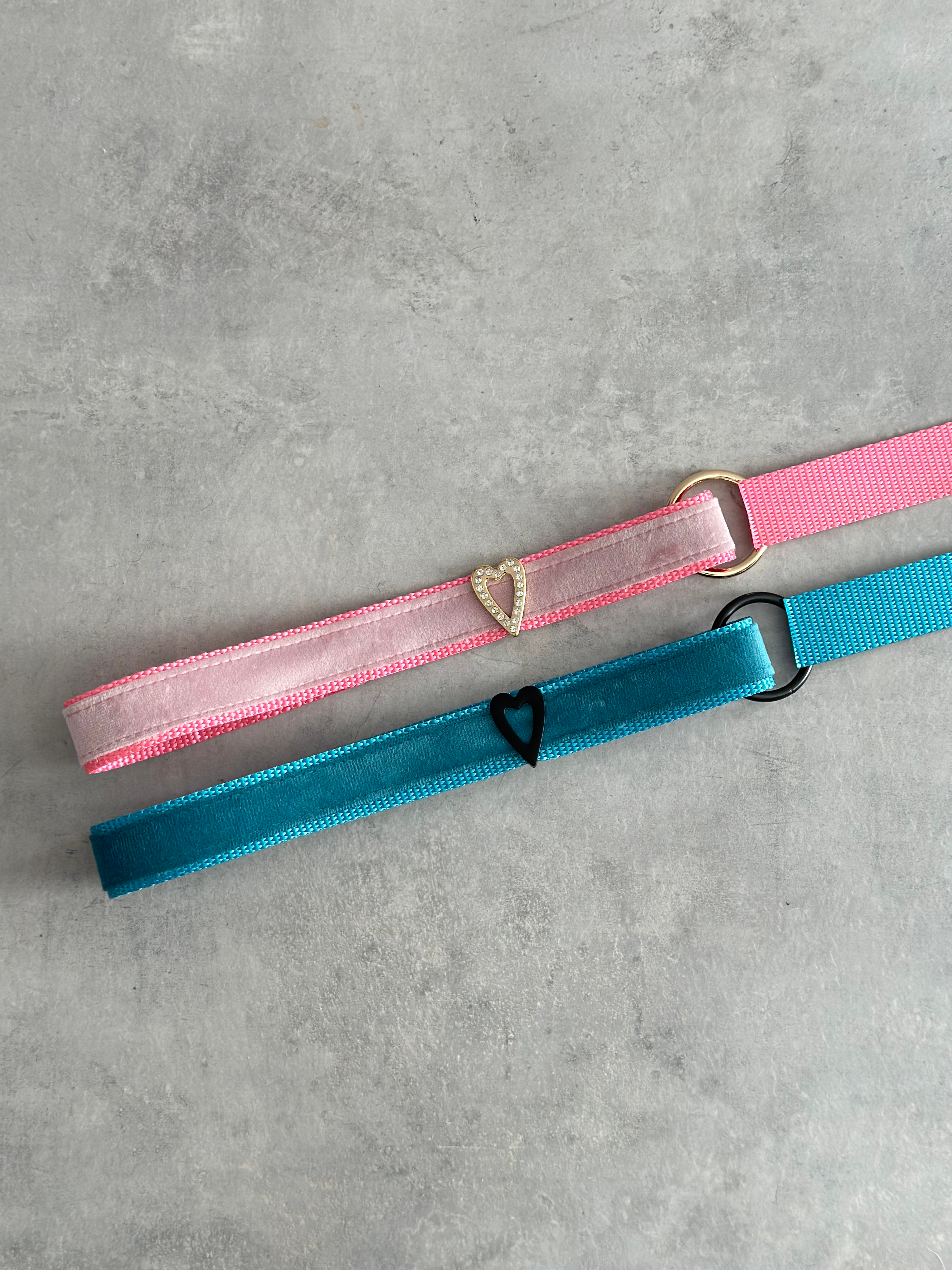 VELVET OVERLAY LEASH