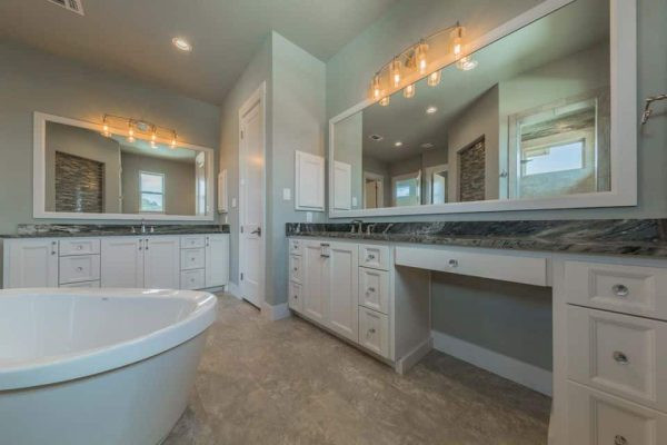 Thumbnail: STUNNING TRANSITIONAL HOME PLAN