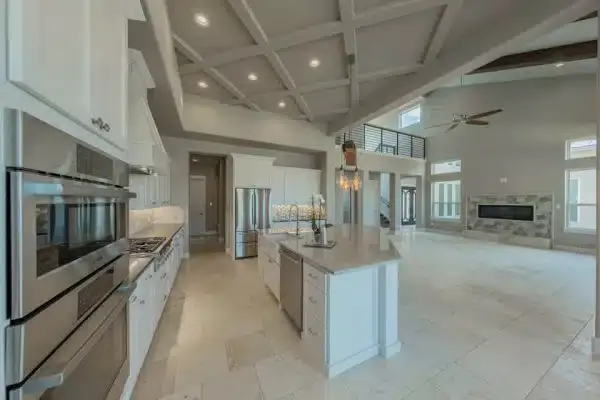 STUNNING TRANSITIONAL HOME PLAN