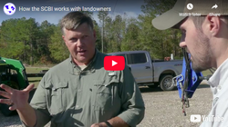 Landowner Chris Kirk talks with SCBI biologist