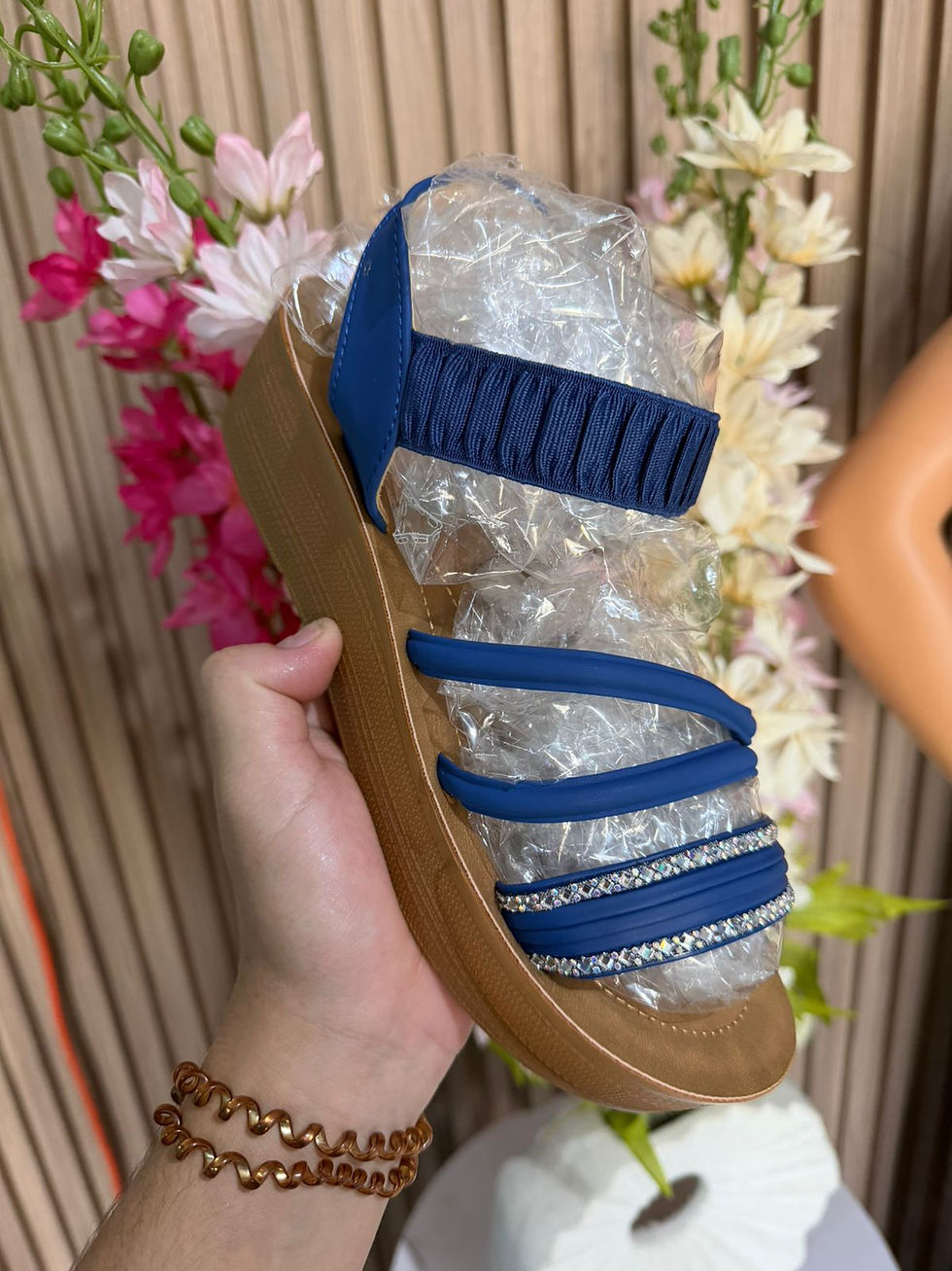 Thumbnail: 2502S5B2767-6  zapato con elástico y diamantes 