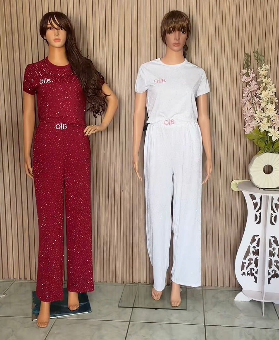 Miniatura: 665 Media docena conjunto de pantalón y blusa perlado 