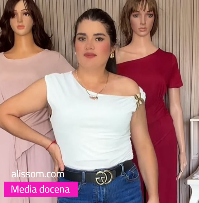 SC-860 Media docena blusa con mariposa en el hombro 2x120