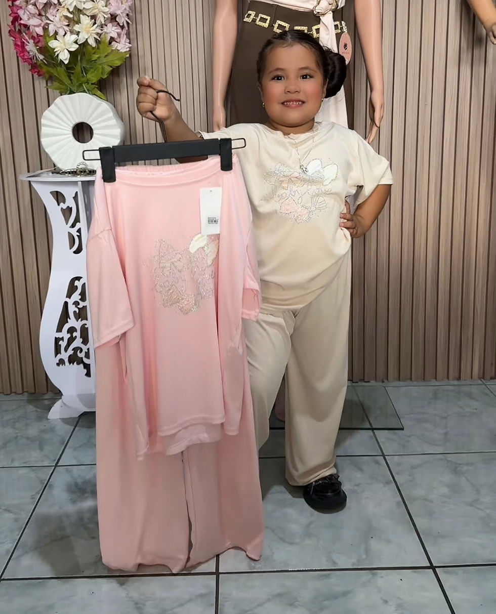 Thumbnail: SJ033 conjunto blusa y pantalón para niña