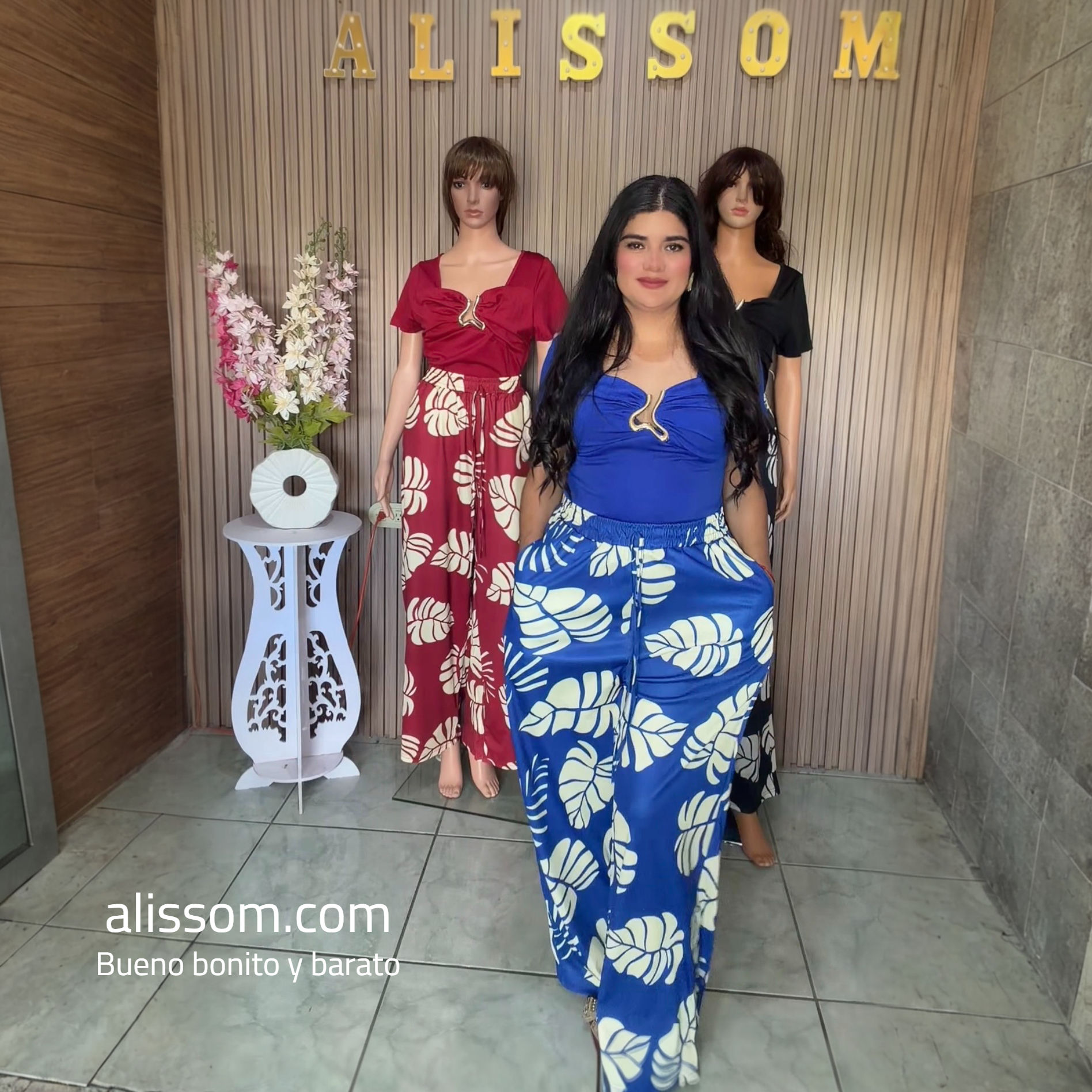152- /conjunto de pantalón y blusa con broche