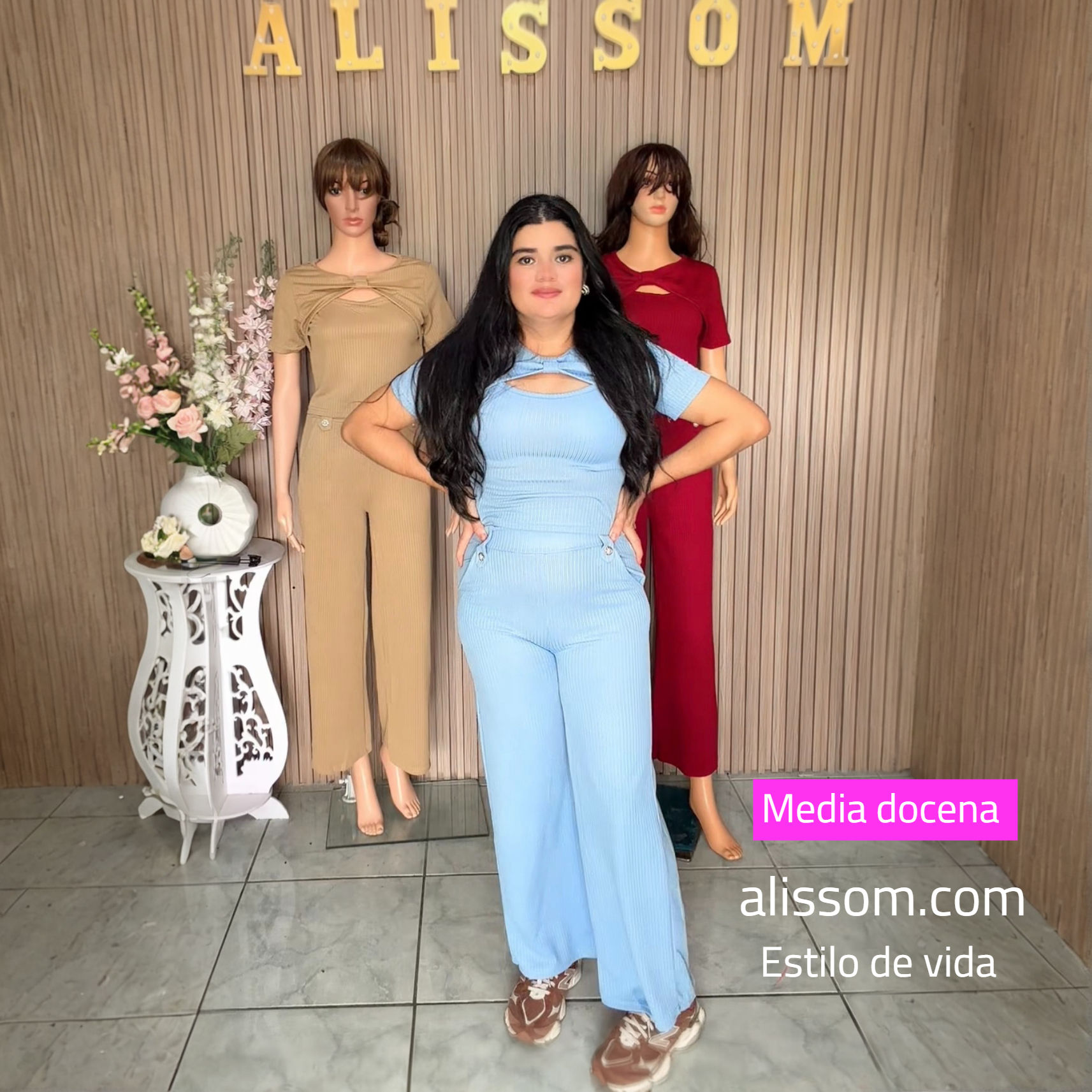 EF269- Media docena conjunto de pantalón y blusa con diseños