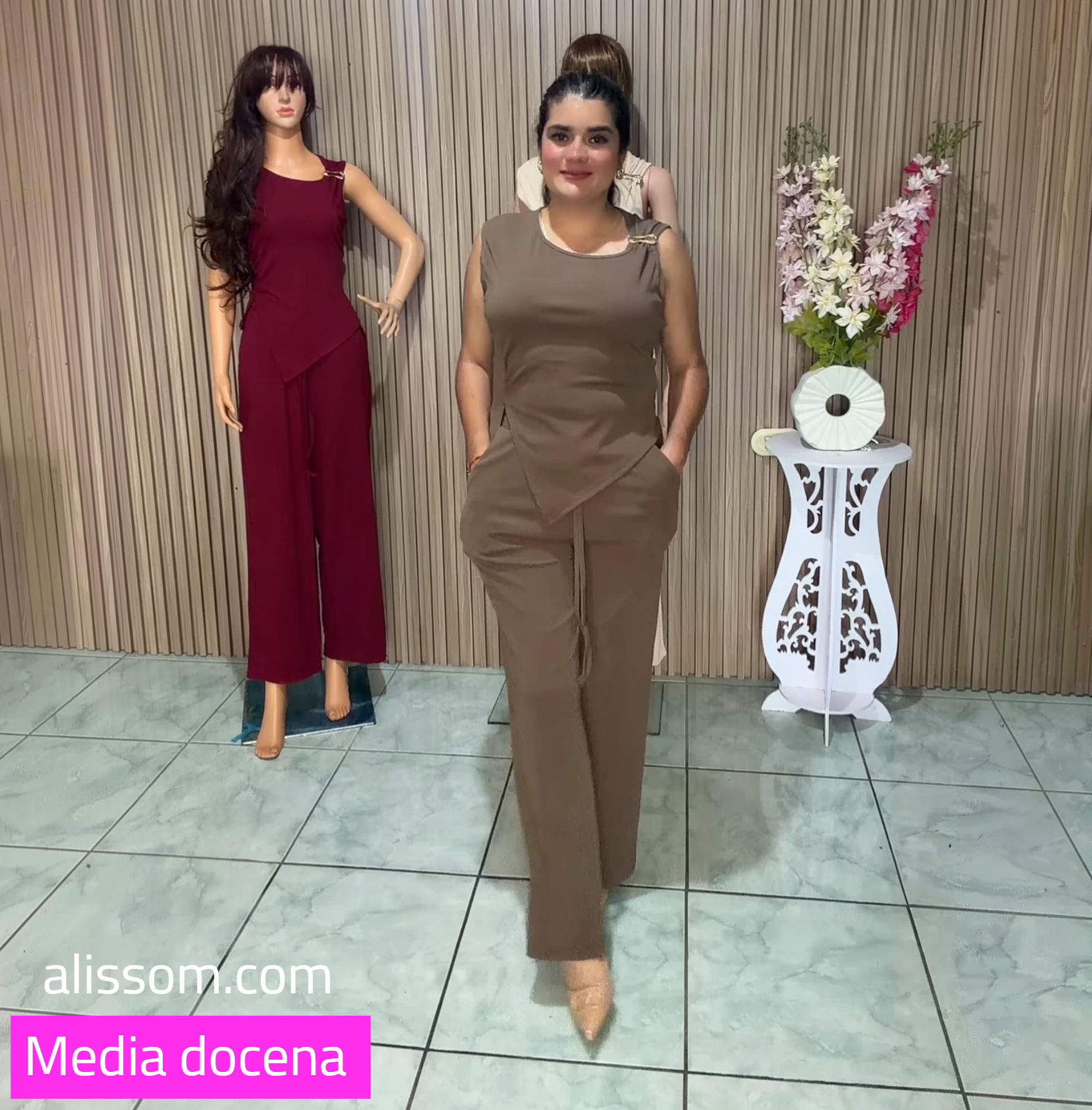 YJY305 Media docena conjunto de pantalón y blusas con broches 