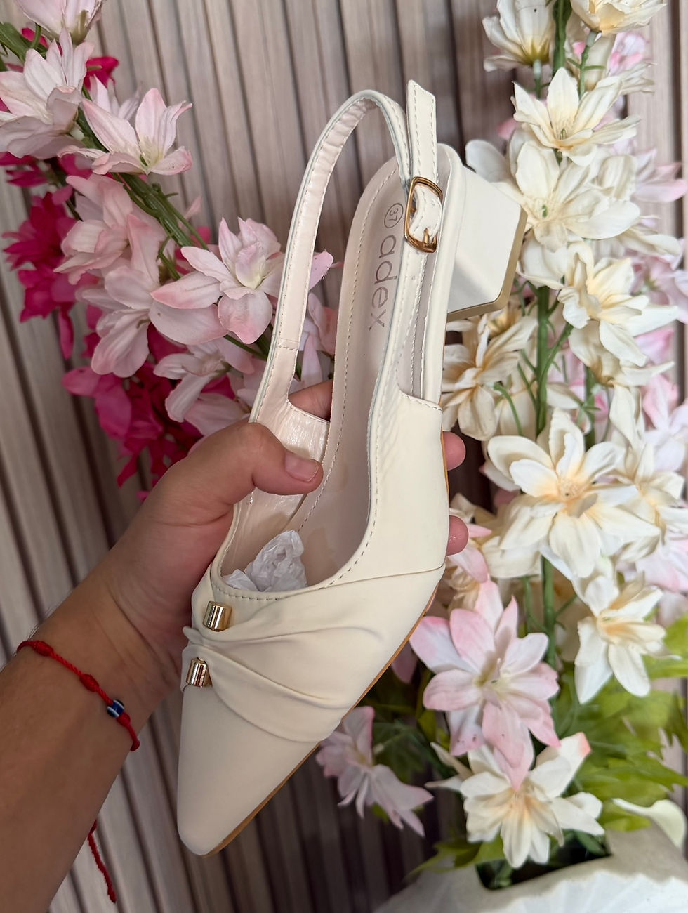 Miniatura: G23-235 zapato de tacón con broche en forma pin 