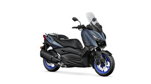 XMAX 300