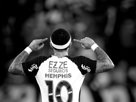 Timão arranca empate com gol de Memphis e segue na luta por recuperação no Brasileirão 2025