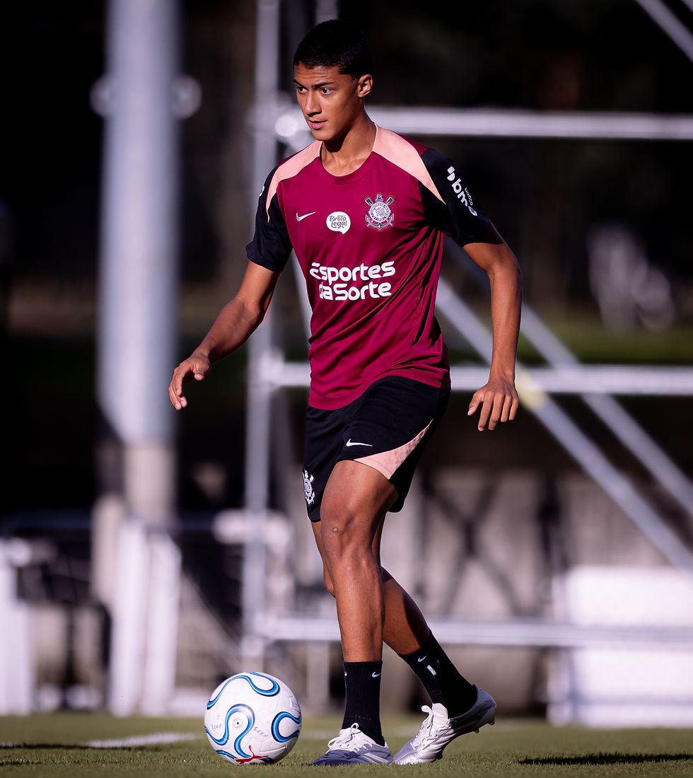 Iago Machado deve fazer sua estreia com a camisa do Corinthians.