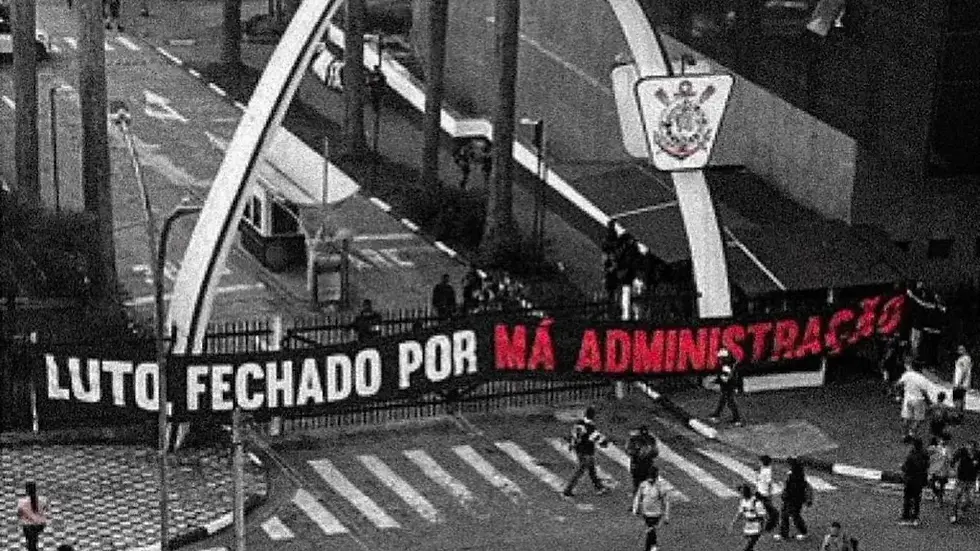 MP-SP reforça pedido de intervenção no Corinthians e aponta irregularidades graves nas contas de 2025