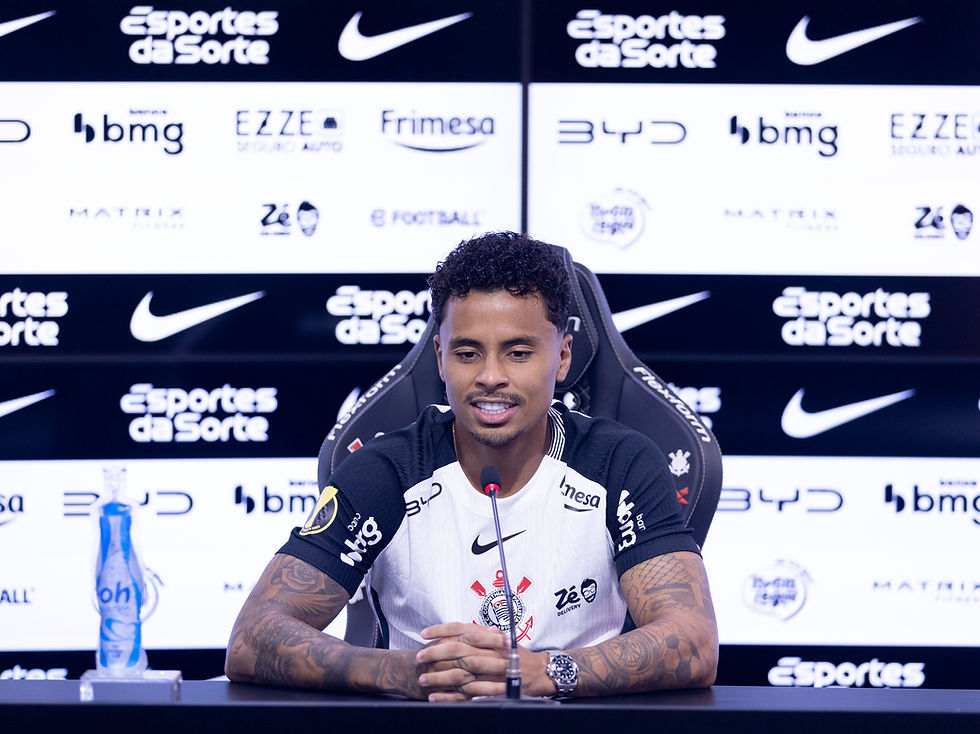 Após 4 jogos com a camisa do Timão, Allan foi apresentado oficialmente.