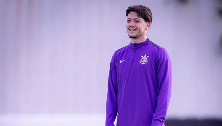 Rodrigo Garro no treinamento do Corinthians, no CT Joaquim Grava.