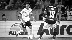 Joia do Corinthians, Iago Machado se destaca em estreia apesar da derrota para o Flamengo