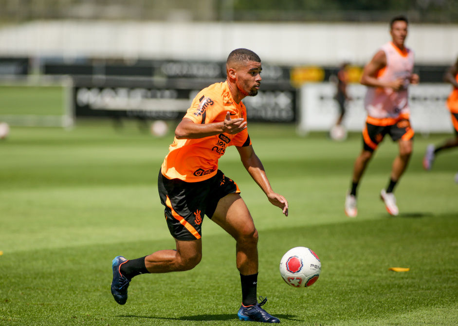Daniel Marcos teve o contrato com o Corinthians rescindido em 2024.