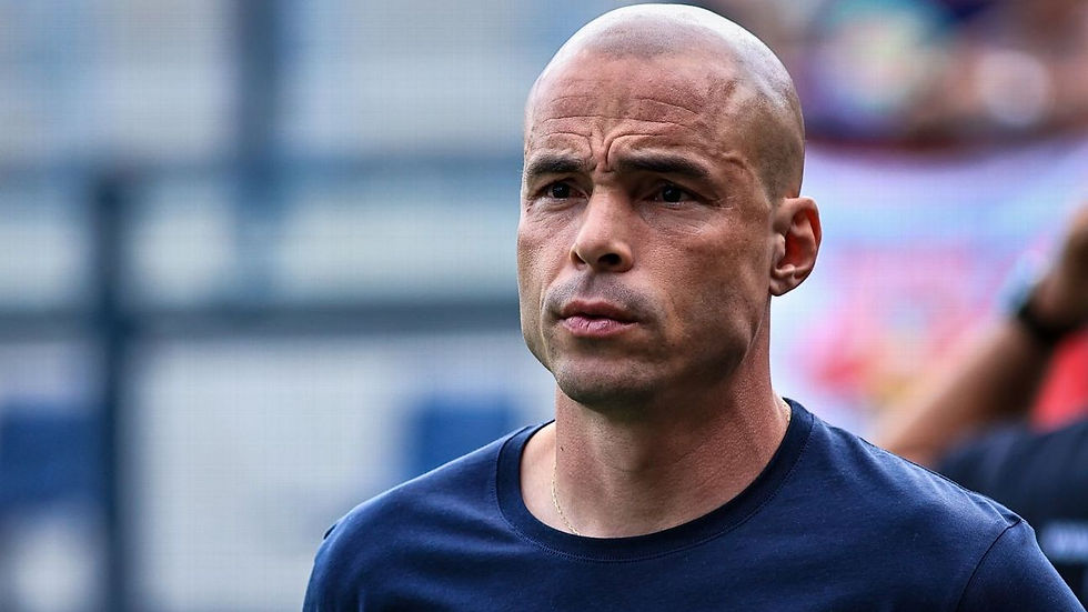 Júlio César é o novo gerente de futebol do Corinthians.