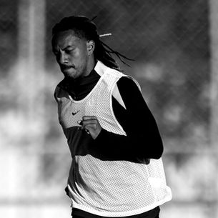 Sem Lingard e Memphis e com Carrillo convocado, Corinthians inicia preparação para duelo importante contra o Grêmio