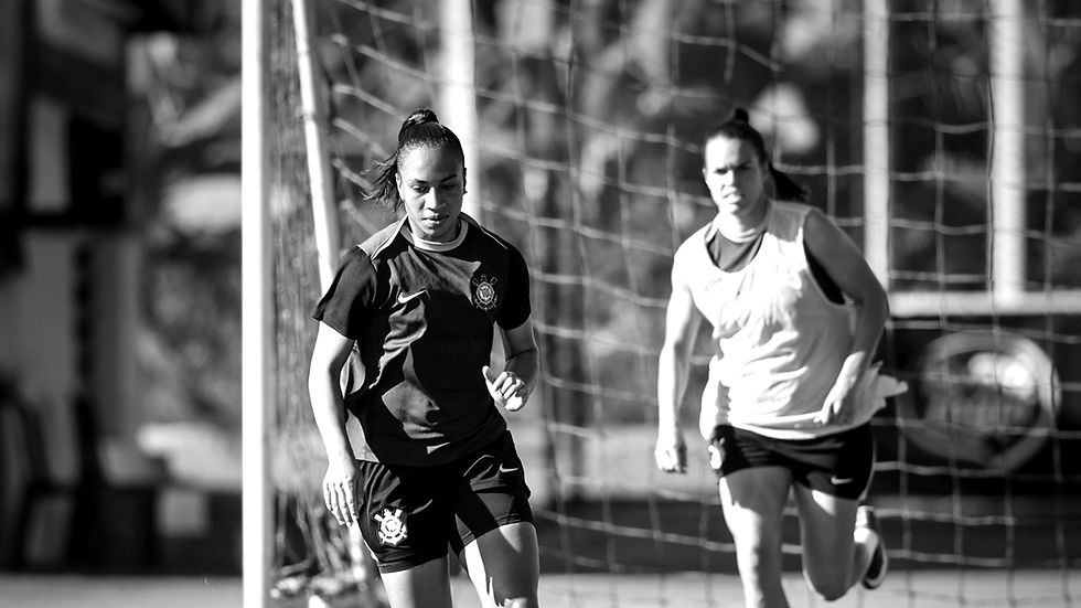 Corinthians Feminino fecha primeira semana completa de preparação com enfrentamento e bolas paradas