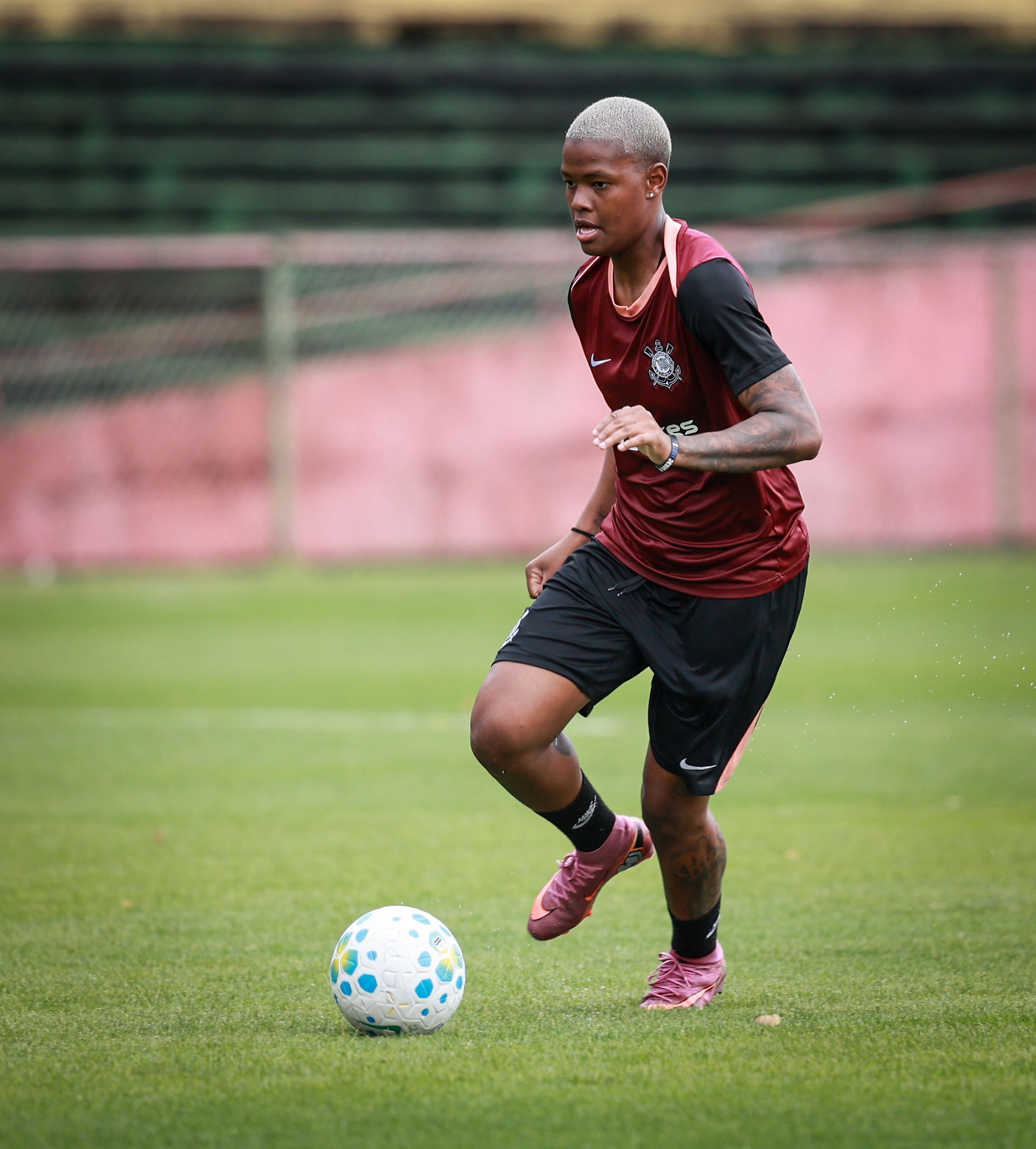 Corinthians treina no Canindé antes do duelo contra o Cruzeiro. Foto: Rodrigo Gazzanel / Agência Corinthians