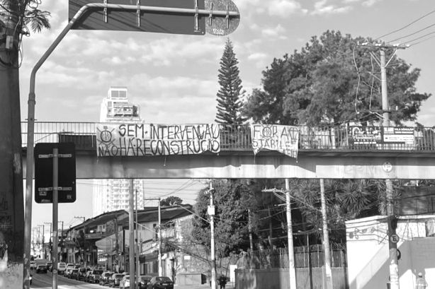 Protestos contra Stabile se espalham por São Paulo em semana de tensão no Corinthians