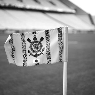 Corinthians omite R$ 149 milhões em receitas no RCE e caso pressiona clube por transparência