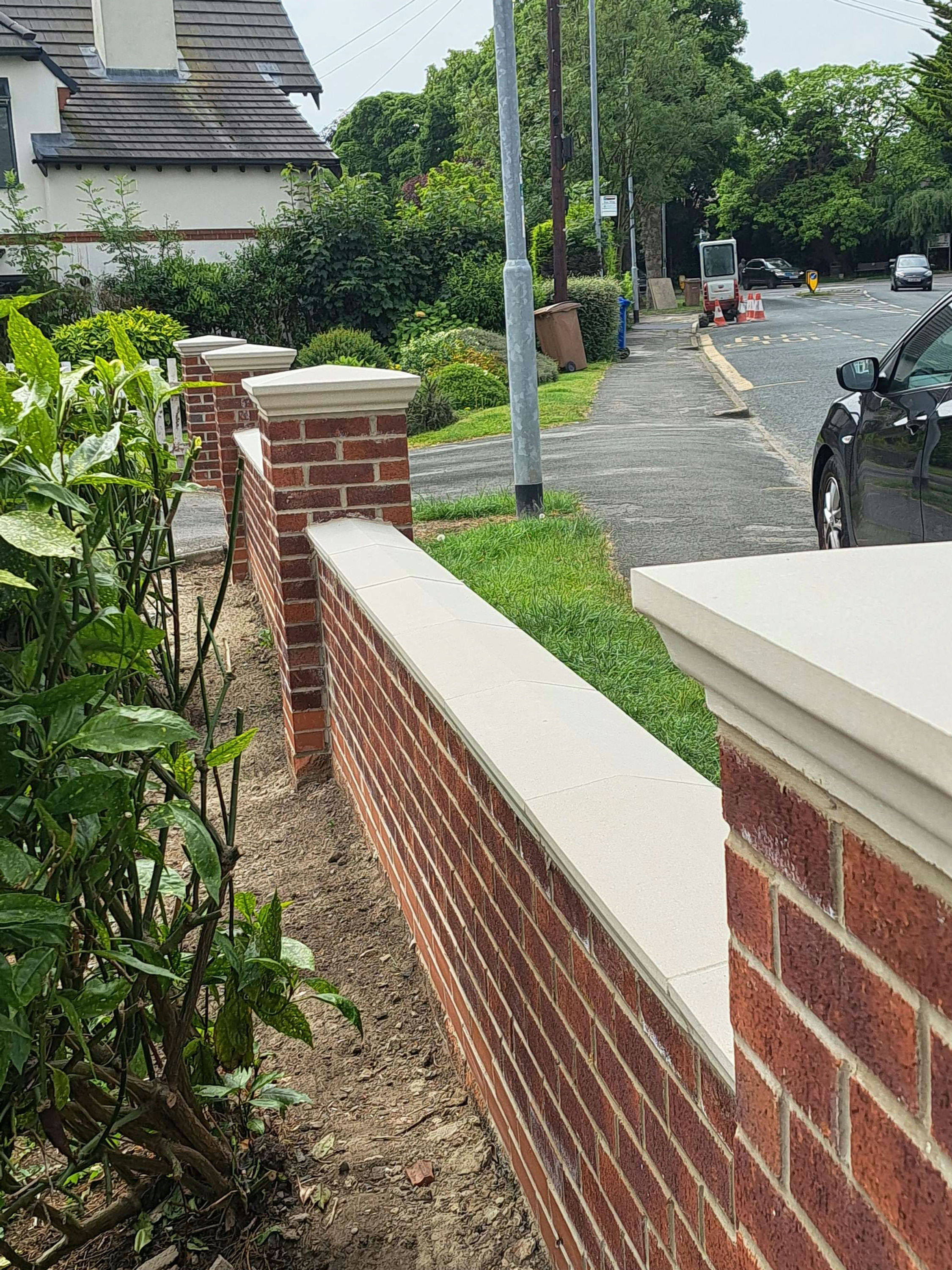 230mm x 690mm Scrolled / Fluted apex coping