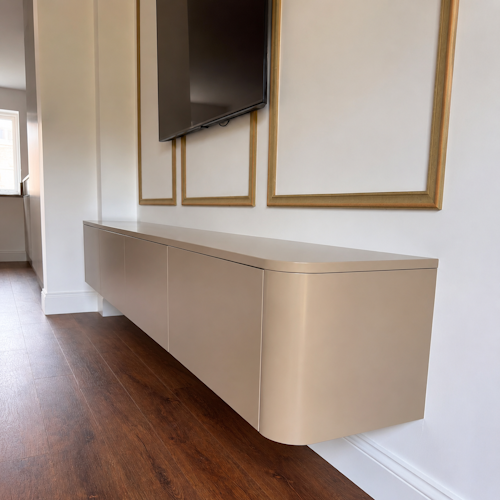 Example of bespoke sprayed furniture in a living room