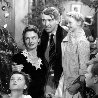 The Ultimate Christmas Movie Marathon: 15 Must-Watch Holiday Classics for Family and Friends