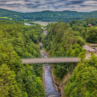Quechee Vermont Fall Guide: Gorge, Glass & Fine Dining