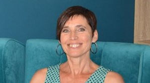 Joëlle_Casna_-_photoessaicv.jpg
