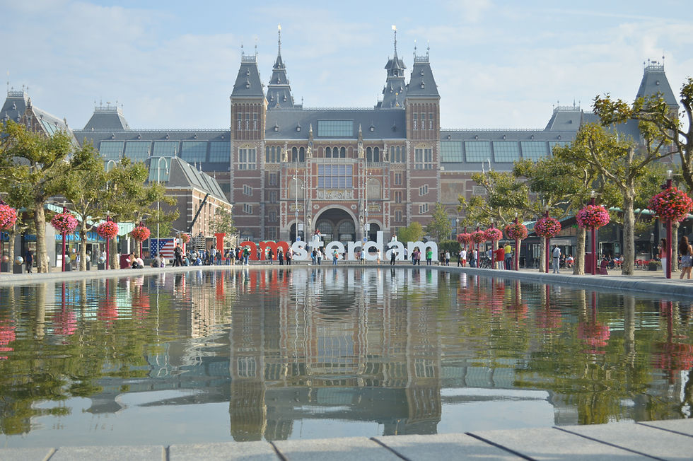 Museumplein - Amsterdã